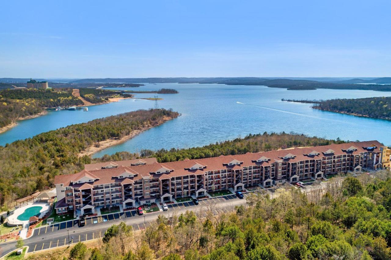 Majestic At Table Rock Hotel Branson Exterior photo